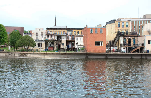 istock Janesville Townscape River 2172908749