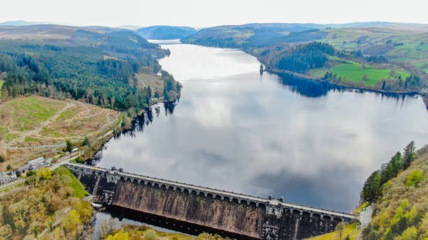 istock Lake Vyrnwy 2173179581