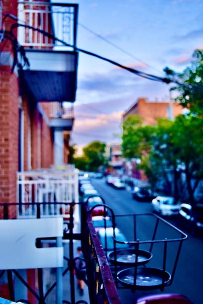 istock Montreal city living 2173382968
