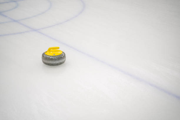 istock Details in a curling rink 2173419192