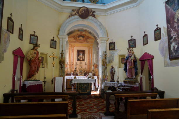 istock Little Church: Chiesetta Santa Rosa da Lima (Godo, Italy) 2173539063