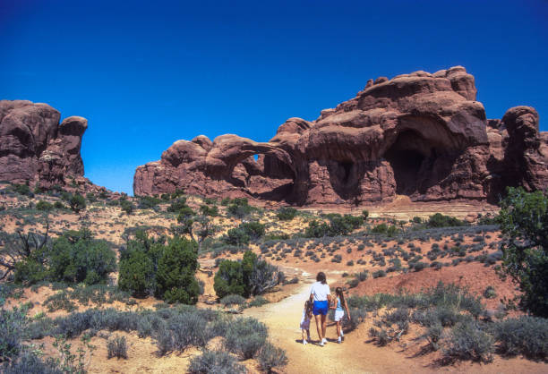 istock Arches NP - Double Arch Trail - 1986 2173589139