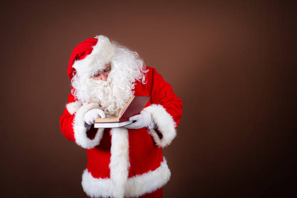 Santa in vacationshttp://www.lisegagne.com/lightboxes/santa.jpg