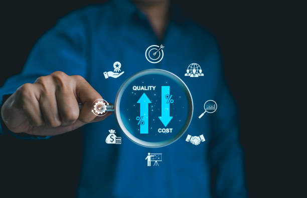 augmentation de la qualité et optimisation des coûts des produits ou services afin d’améliorer la satisfaction de la clientèle et d’améliorer les performances de l’entreprise. stratégie et gestion d’entreprise réussies. des affaires efficace - dépense photos et images de collection