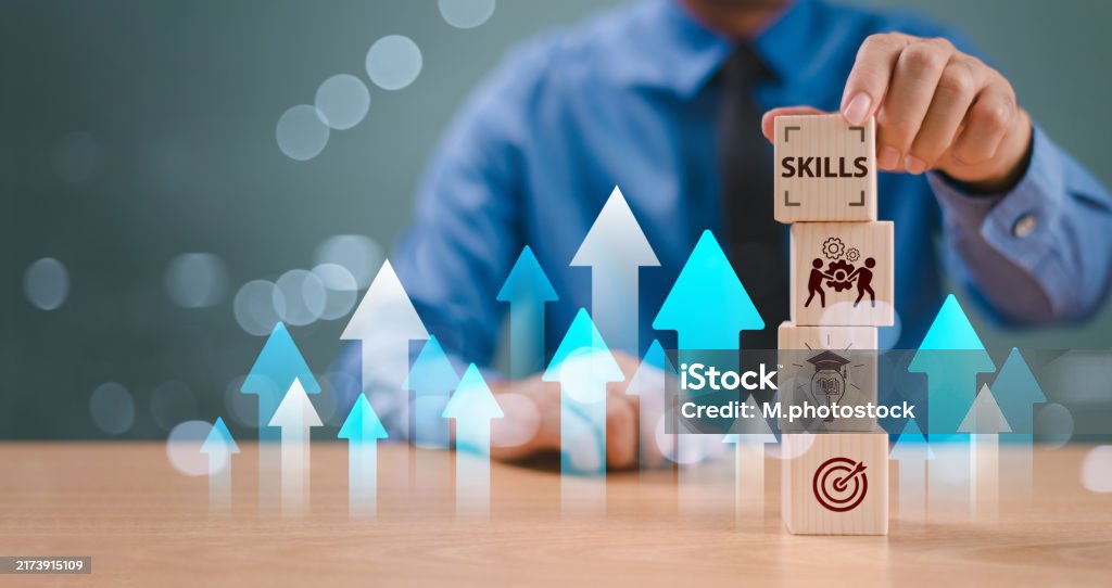 Skill competency development concept. Up new ability skill training for technology evolution. Leadership thinking upskill. Hand hold wooden cube, soft skill digital icon. Education learning talent - Royalty-free Beroep Stockfoto Skill competency development concept. Up new ability skill training for technology evolution. Leadership thinking upskill. Hand hold wooden cube, soft skill digital icon. Education learning talent - Royalty-free Beroep Stockfoto