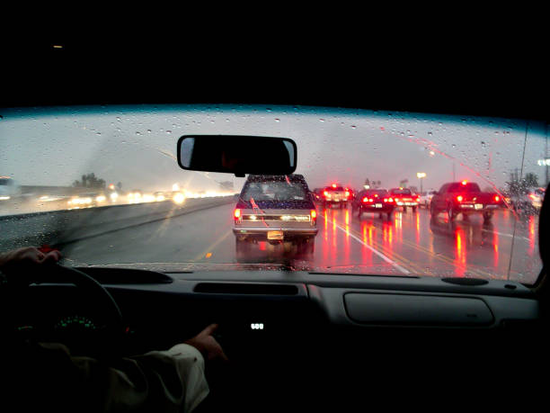 istock A congested northern California freeway filled with vehicles in peak hour traffic, moving slowly northward 2174042182