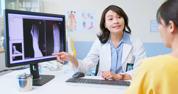 istock medical consultation about hallux valgus 2174196980