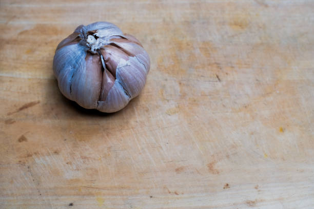 Indian white garlic