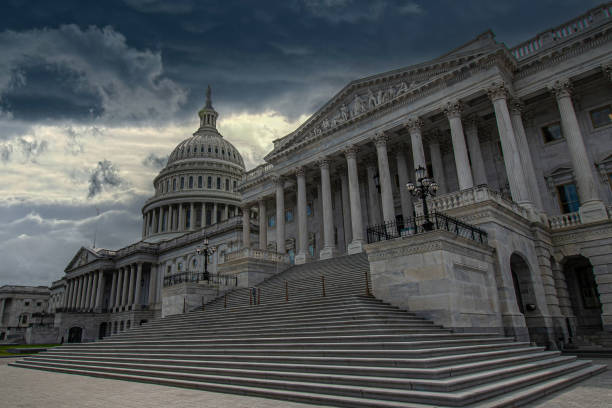 istock U.S. Federal Government 2174292127