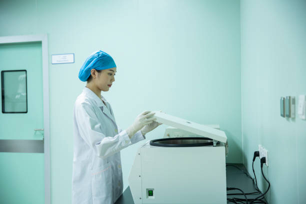 Medical, researchers,lab,woman doctor