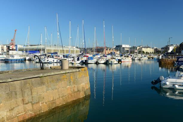 High tide and sunny day at the harbour.