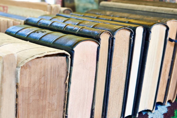 istock Old books at flea market 2175399406