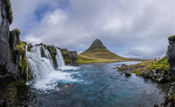 istock Beautiful Kirkjufell 2175524116
