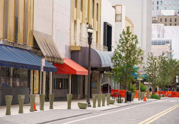 istock Entire blocks shut down at Downtown Miami economic recession. These scenes are also typical of New York and San Francisco 2024 2175667806