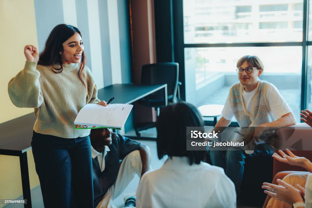 Project Presentation Classroom Confident Student Presenting A Project To Classmates In A Modern ...
