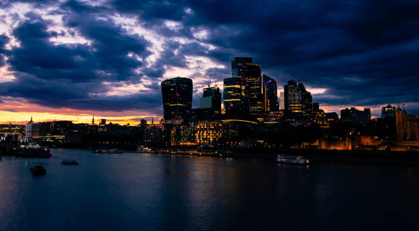istock London City Night 2175713158