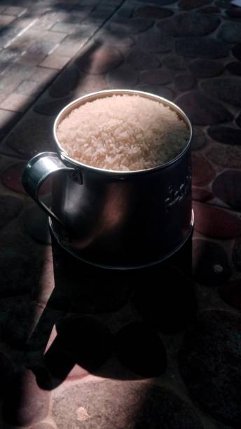 Rice in a mud container. Rice mud is a measure of fidyah