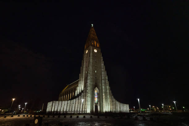 The  Hallgrimskirkja church at night