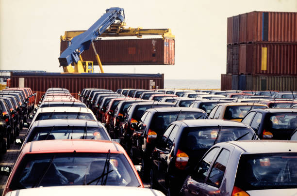 Loading and unloading of cars and containers at the port – State of Rio de Janeiro, Brazil