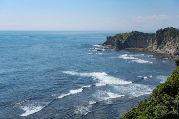 istock The Pacific Ocean seen from the observation deck 2176107011