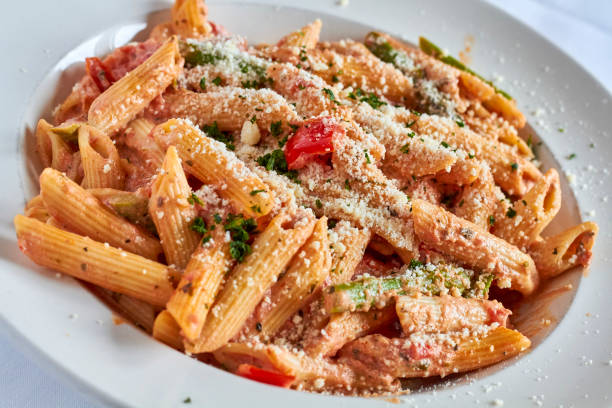 Penne à Italiana: O Autêntico Sabor da Itália - receita deliciosa profissional - passo 1