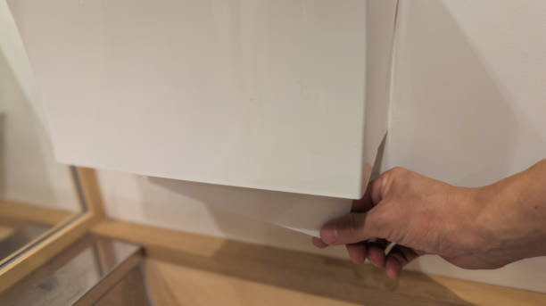 istock Japanese Paper Towel Dispenser 2176365591