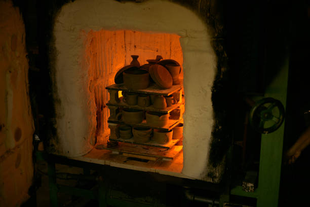 Many rustic clay in the kiln, Raw ceramic products