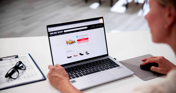 istock Online Ecommerce Website Store Shopping 2176429271