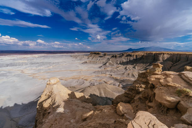 istock Moon overlook at Hanksville Utah 2176481125