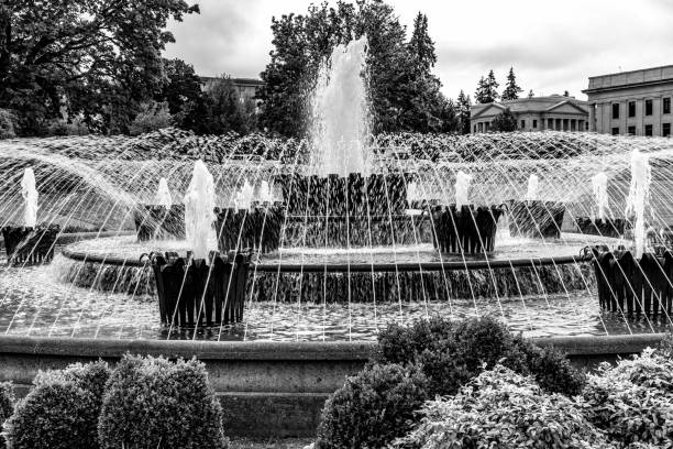 A close-up shot of the fountain at the capitol of Washington State in Olympia.