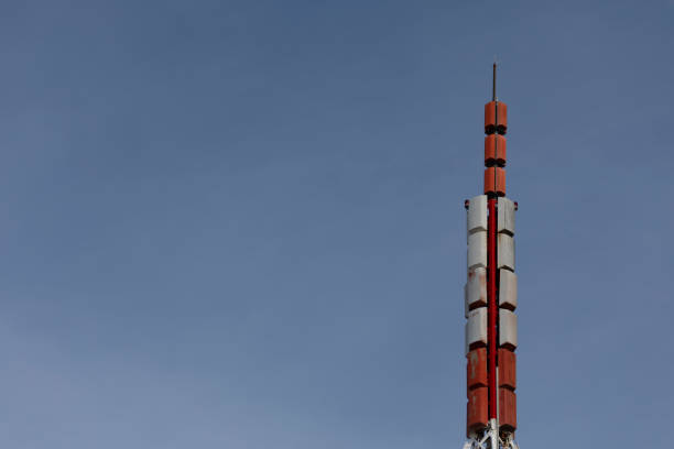 Repeater antennas, repeater antennas, mobile telephony, repeater antenna tower