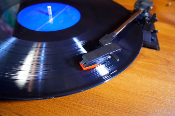istock Playing vinyl records appearance and close-up. 2176751200