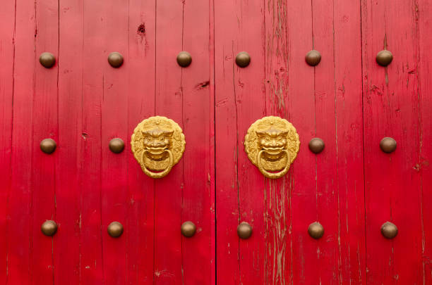 istock kylin Lion Door guardian 2176853652