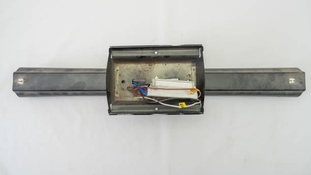 istock Old fluorescent light fixture with white tube lamp and electronic ballast 2176945521