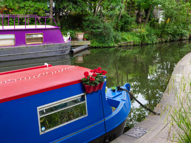 istock Little Venice waterside setting in London 2177140728