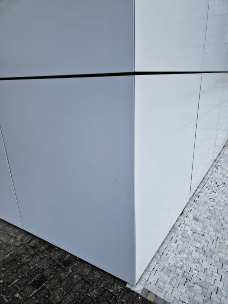 Titanium Wall Cladding 40+ Cladding Titanium Building Exterior Architecture Stock Photos ...