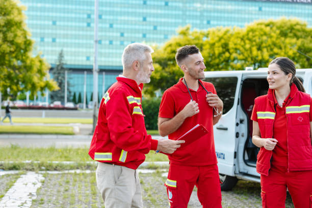 istock Emergency responders discussing plans outside a hospital building 2177274498