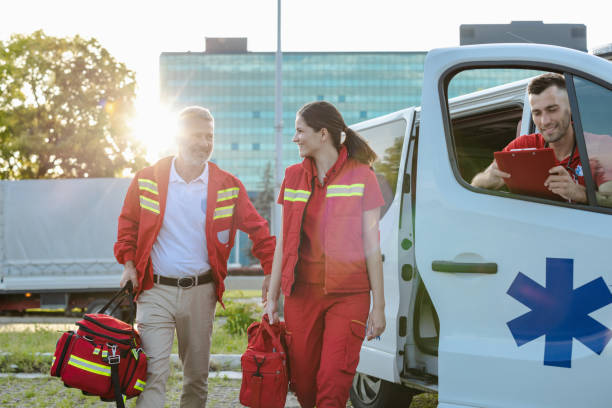 istock Paramedics preparing for emergency response outside hospital 2177275400