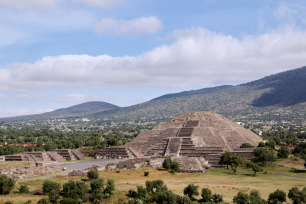istock Majestic Ancient Pyramid in a Lush Landscape 2177286278