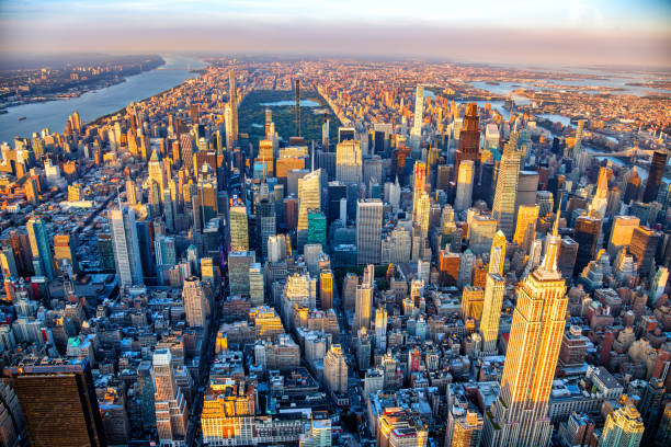 manhattan aerial - midtown-manhattan imagens e fotografias de stock