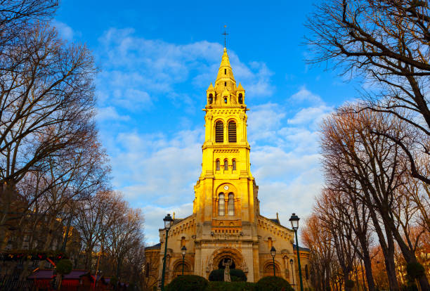 Catholic church in Paris, Eglise Saint Pierre de Neuilly Sur Seine.  Neuilly urban commune in the Hauts-de-Seine department just west of Paris in France