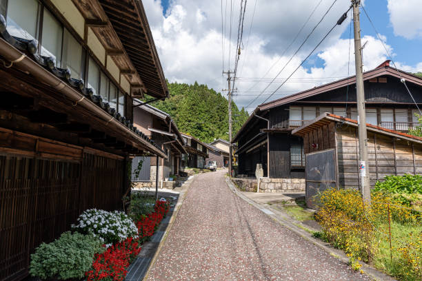 istock small village along Nakasendo trail 2177545314