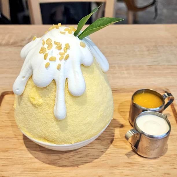 istock Korean Dessert Chocolate Bingsu Ice Snow 2177601894