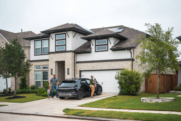 istock Eco-Friendly Family Lifestyle 2177681104