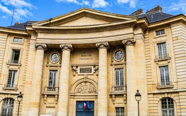 istock Facade of a public building in Latin Quartier 2177716216