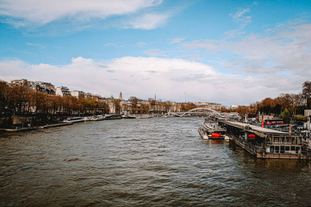 Image of the beautiful Seine River in Paris