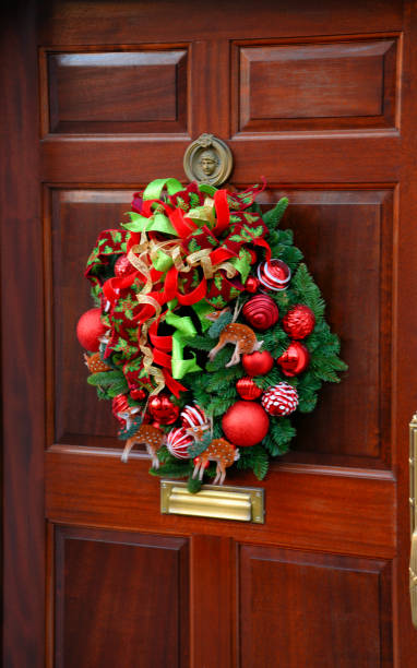 istock Holiday Wreaths Christmas 2177813704