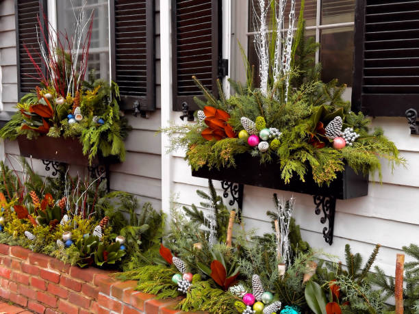 istock Holiday Wreaths Christmas 2177813811