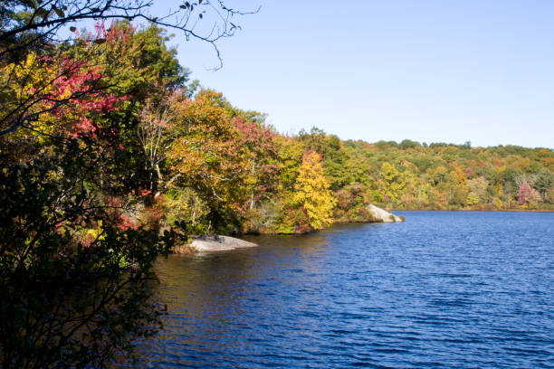 istock Early autumn lakeside in northern New Jersey 2178015800