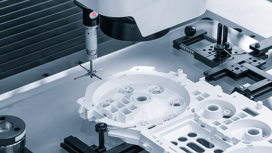 Machine Quality Controle Quality Control On Milling Cnc Machine Coordinate Measuring Machine ...